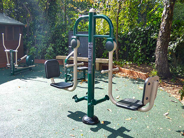 Wimbledon-school-outdoor-gym-thumb